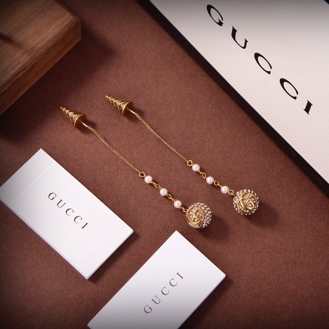 Earrings, GUCCI