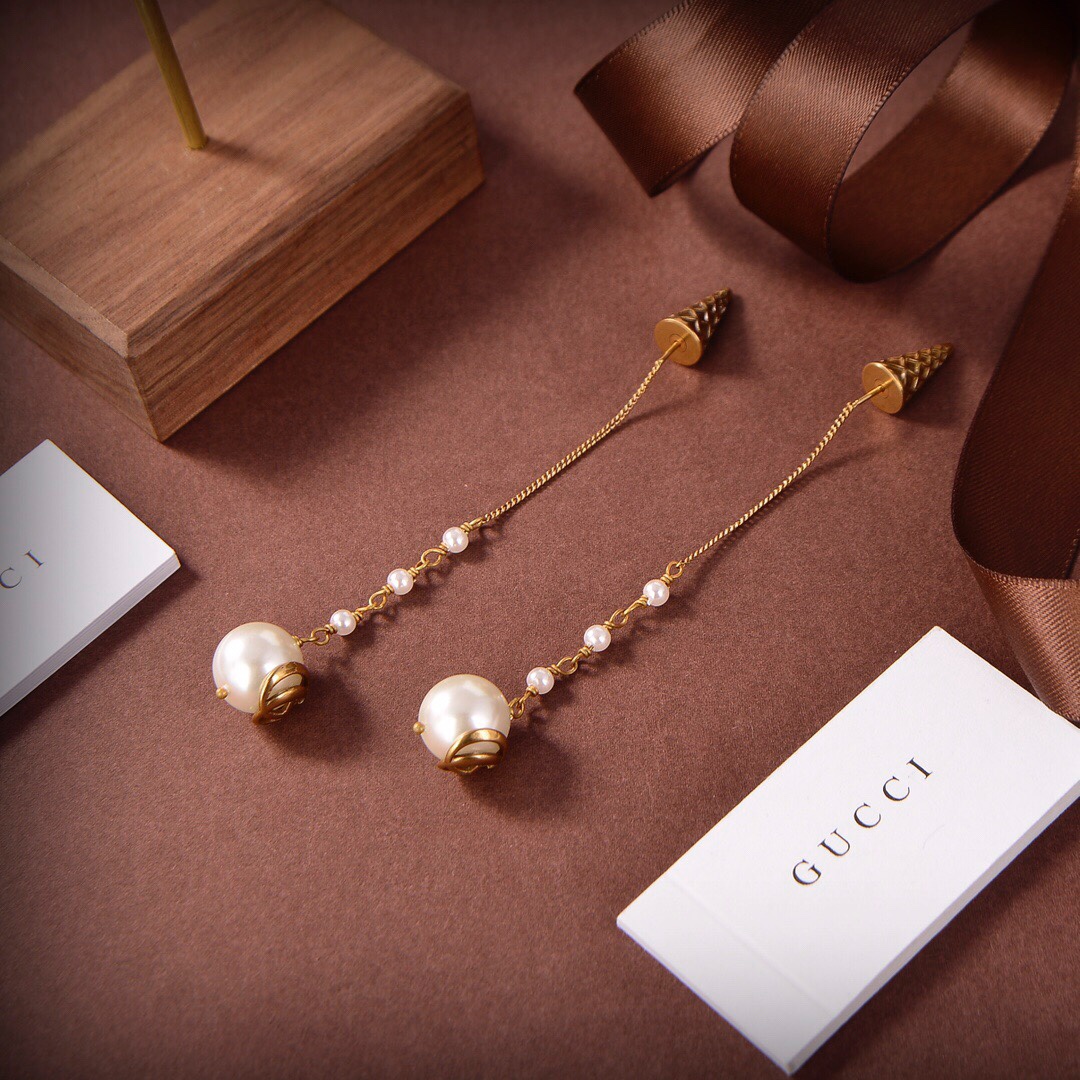 Earrings, GUCCI