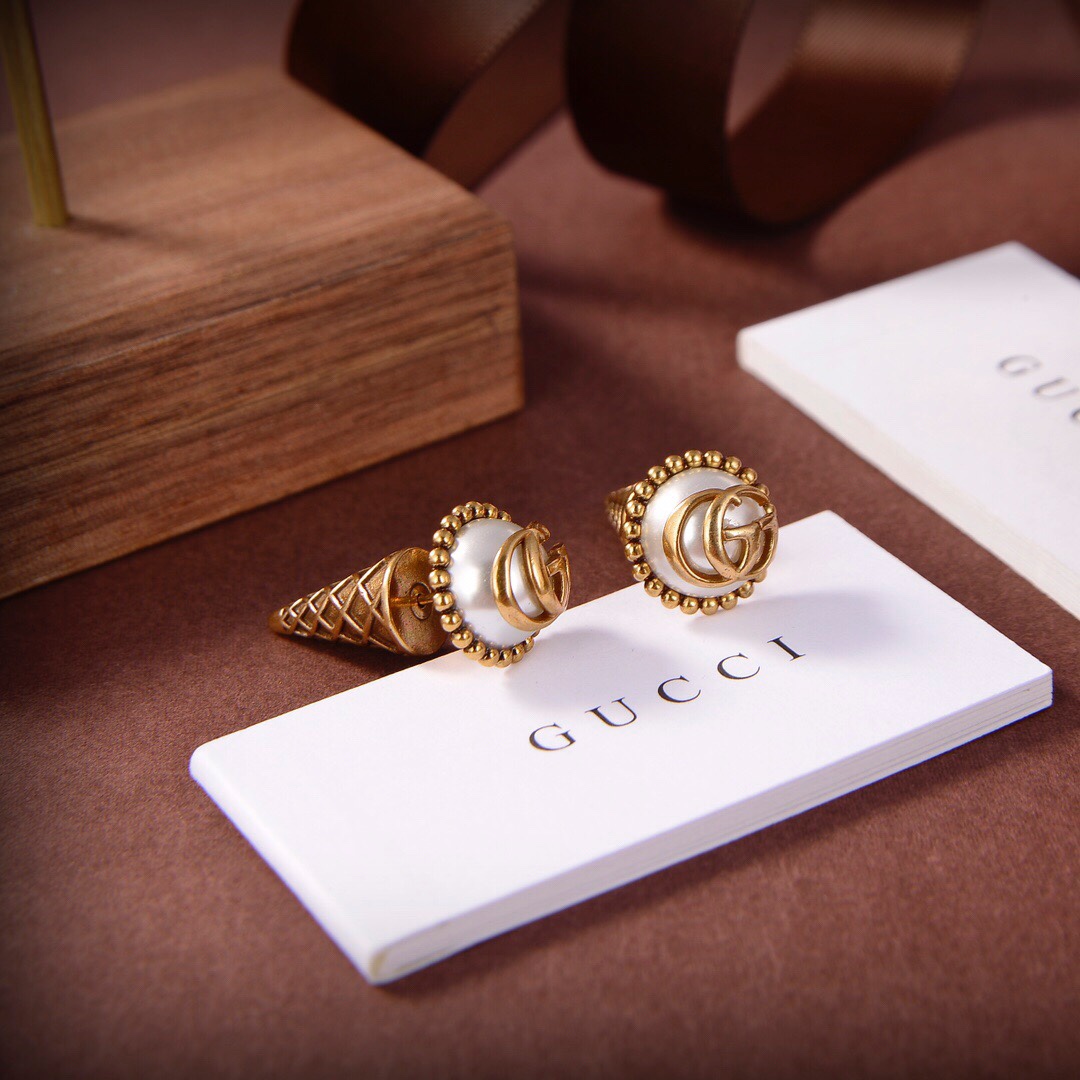 Earrings, GUCCI