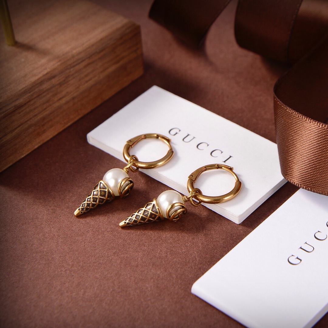 Earrings, GUCCI