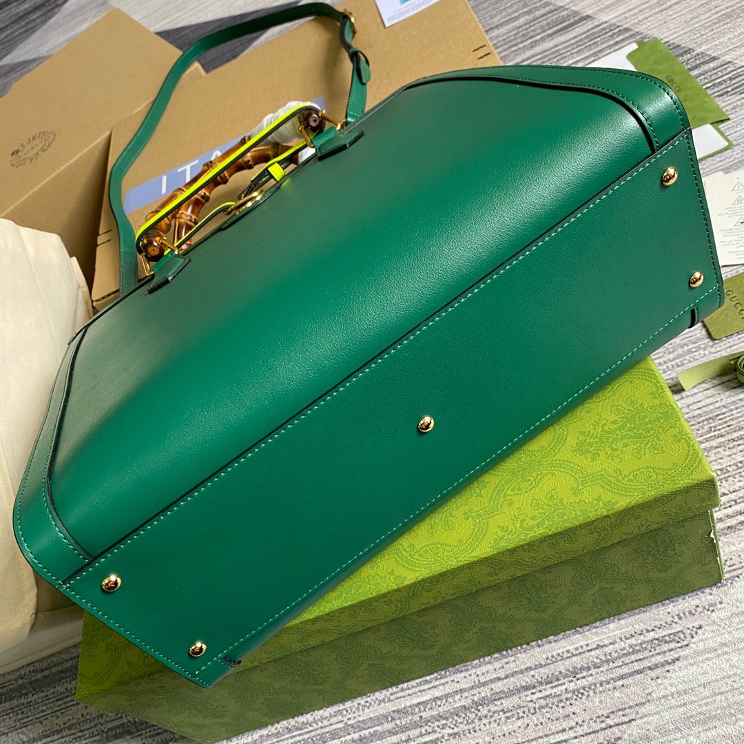 655658 Gucci Diana medium tote bag, Top Handle Bags for Women