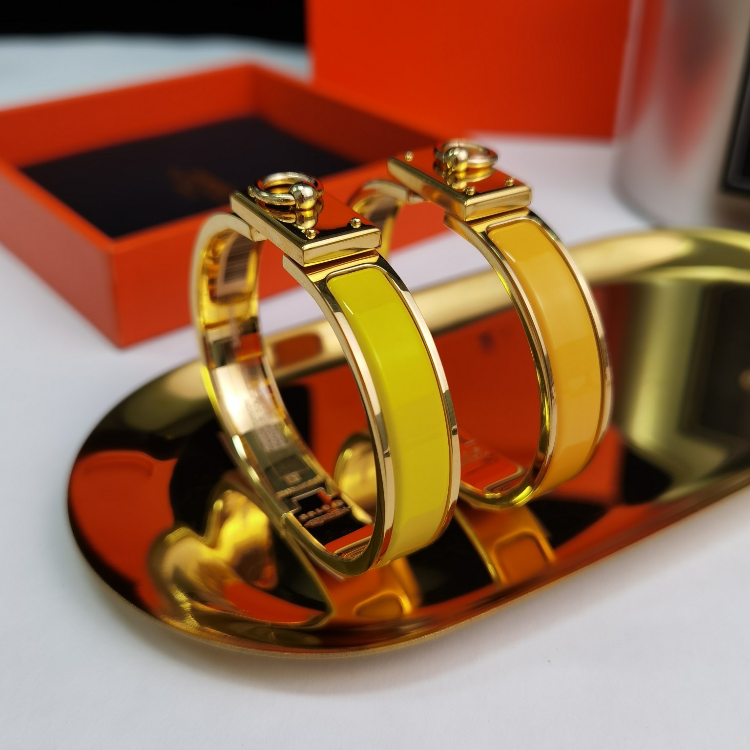 Hermes Bracelets & Bangles