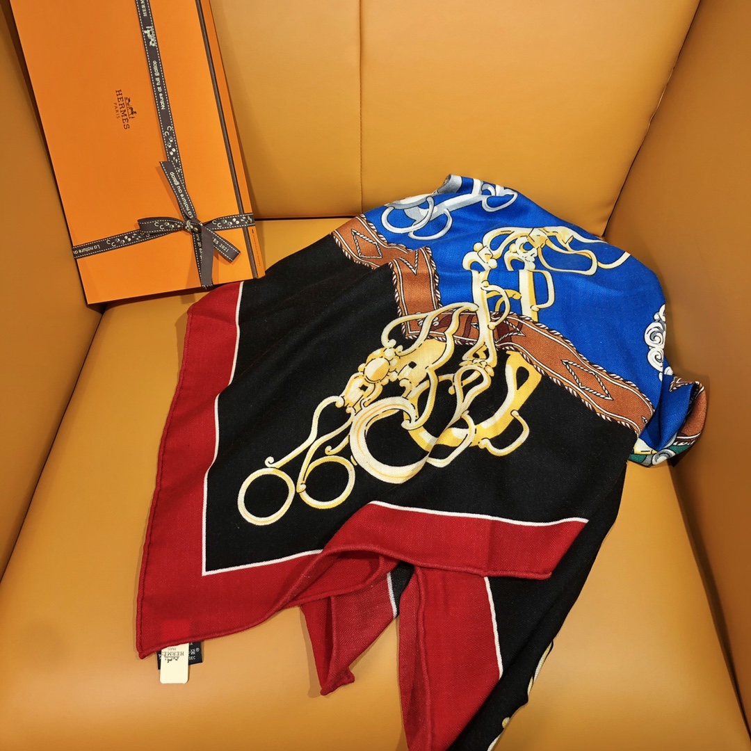 HERMES SCARVES