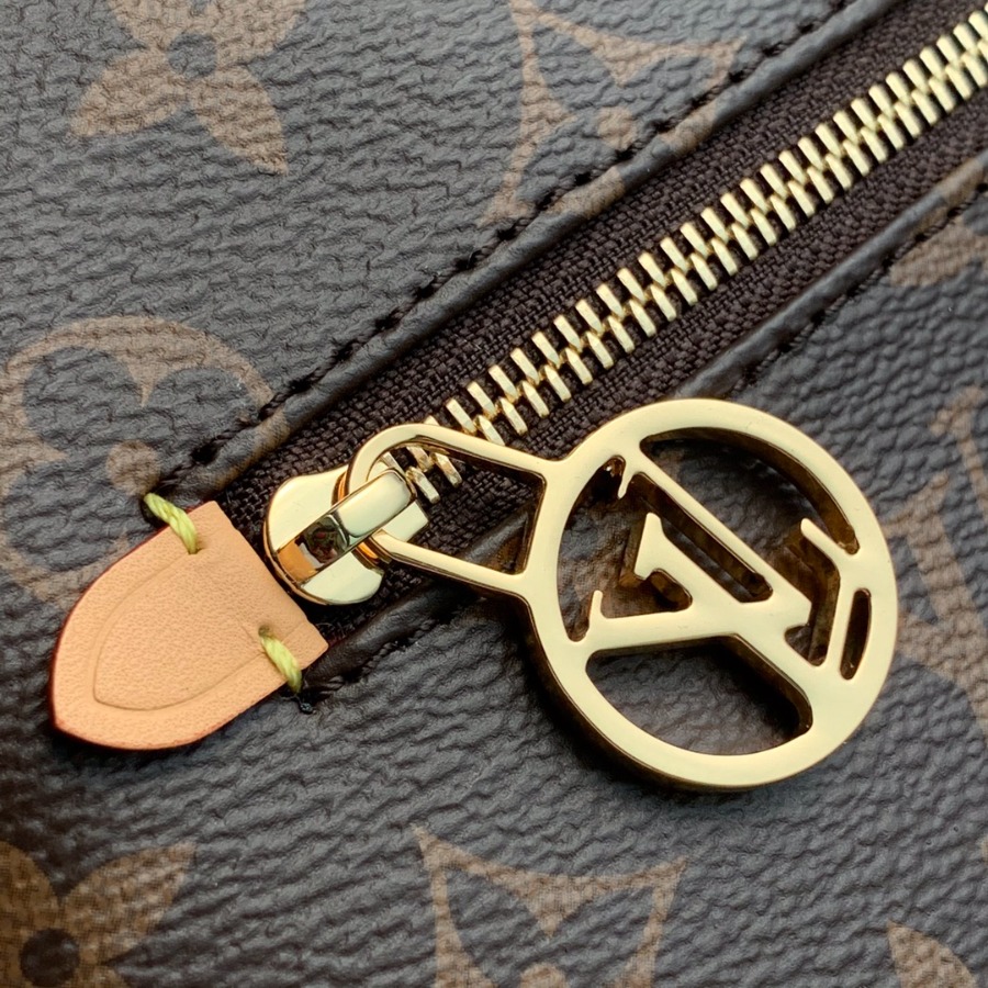 M44036, LOUIS VUITTON LV