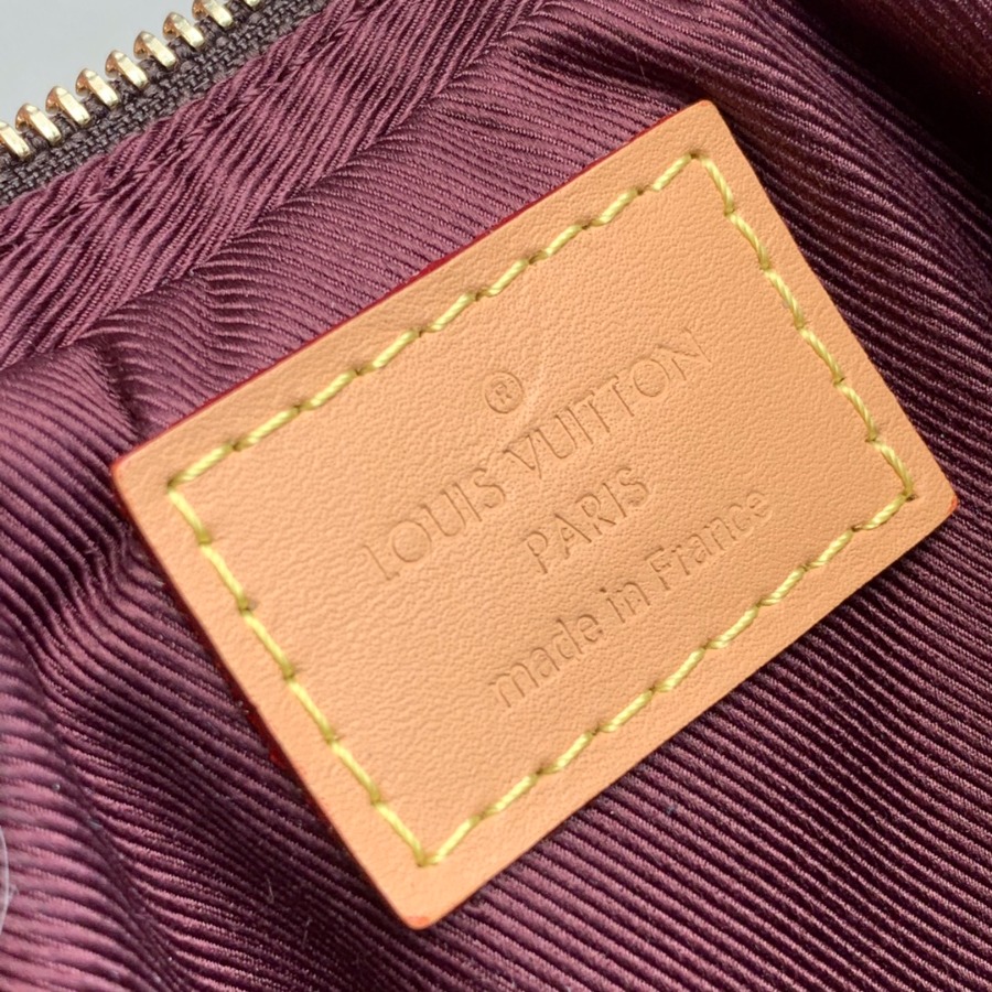 M44036, LOUIS VUITTON LV