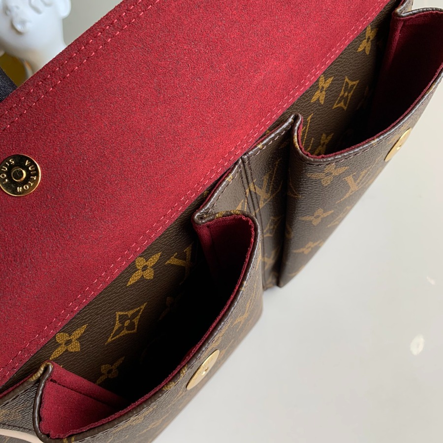 m51560, LOUIS VUITTON LV