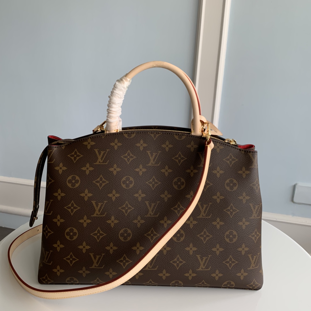 m45898, LOUIS VUITTON LV