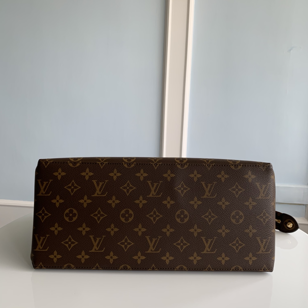 m45898, LOUIS VUITTON LV