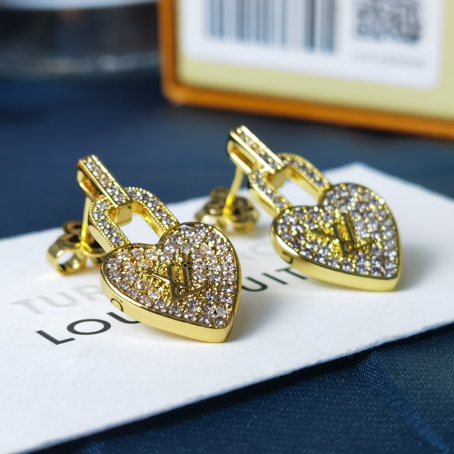 Louis Vuitton LV EARRINGS & Stud