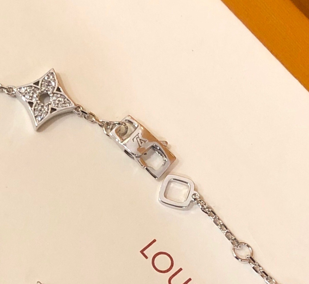 BRACELET, Louis Vuitton LV