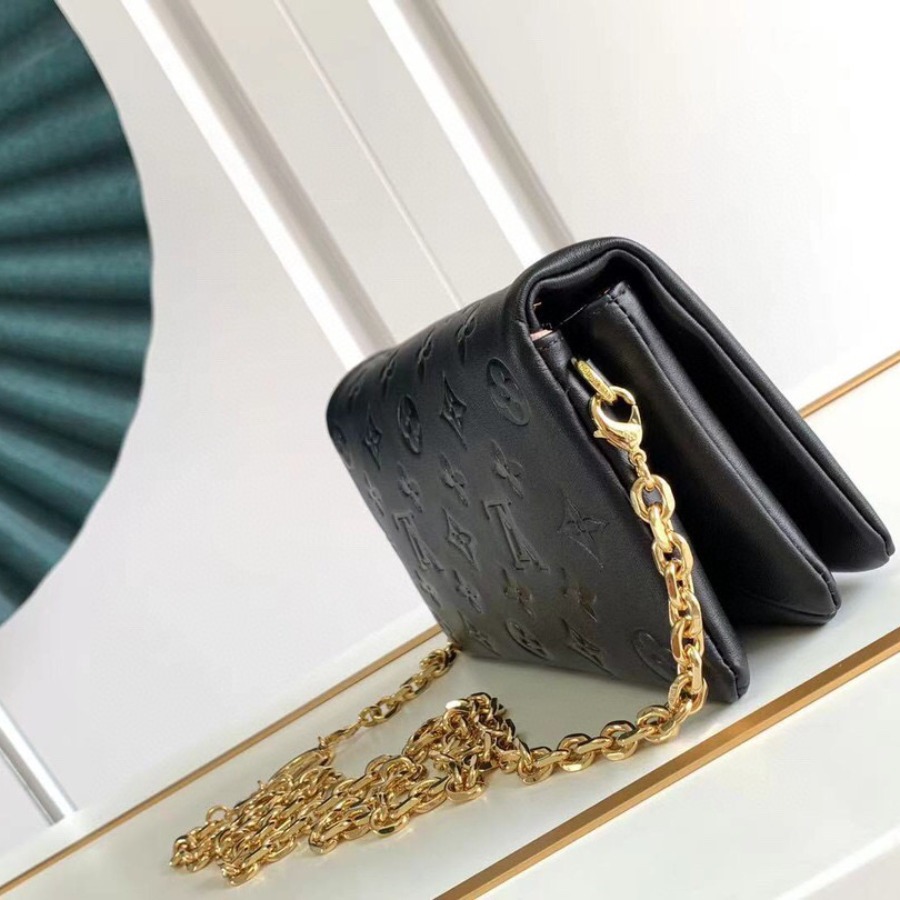 M80742  POCHETTE COUSSIN, LOUIS VUITTON LV