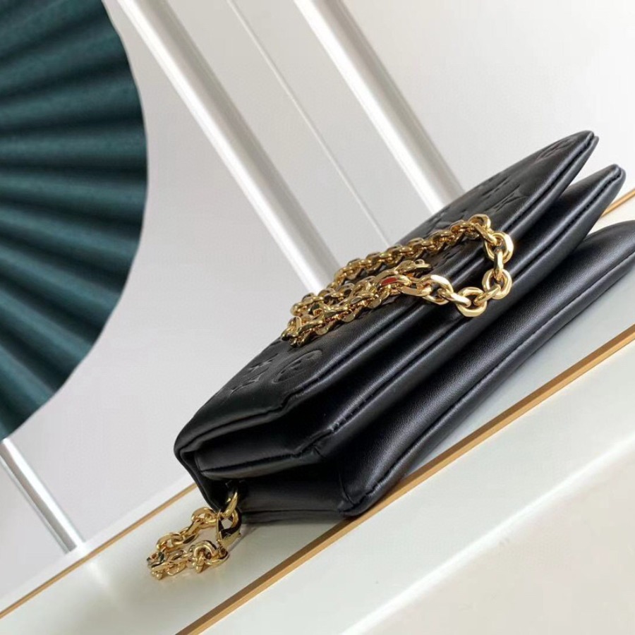 M80742  POCHETTE COUSSIN, LOUIS VUITTON LV