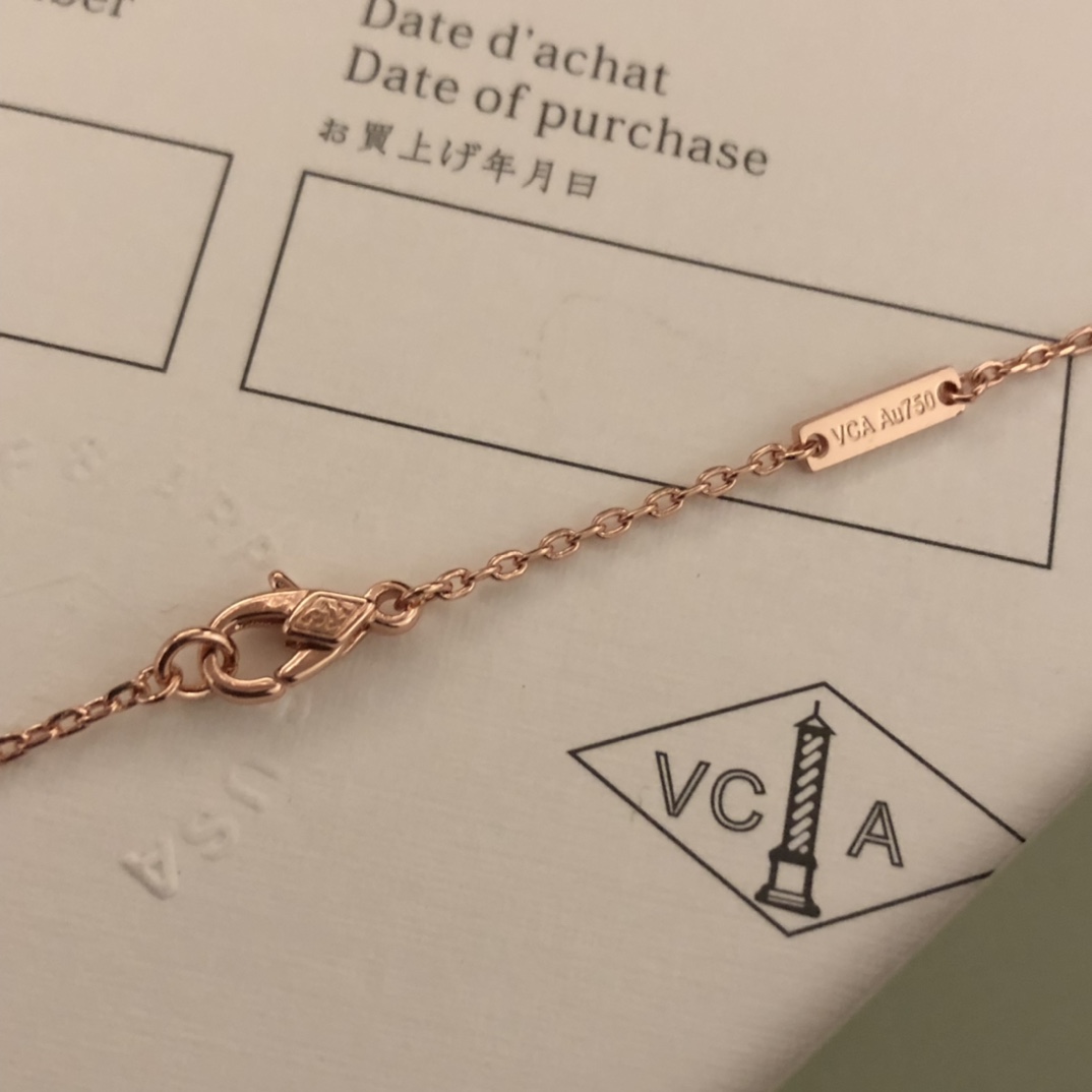 VanCleef&Arpels Necklaces