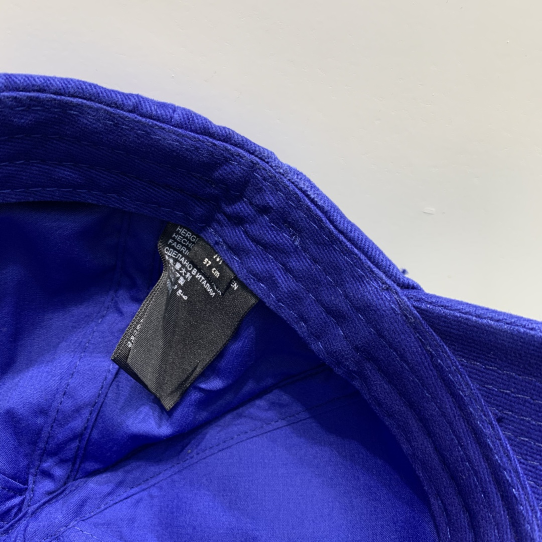 BALENCIAGA CAP