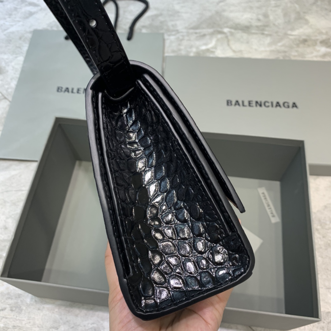 HOURGLASS SLING BACK SHOULDER BAG