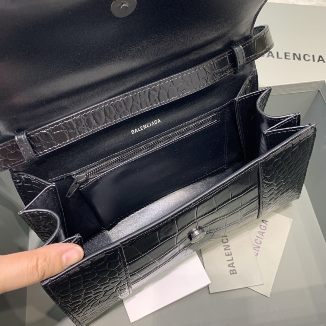 HOURGLASS SLING BACK SHOULDER BAG