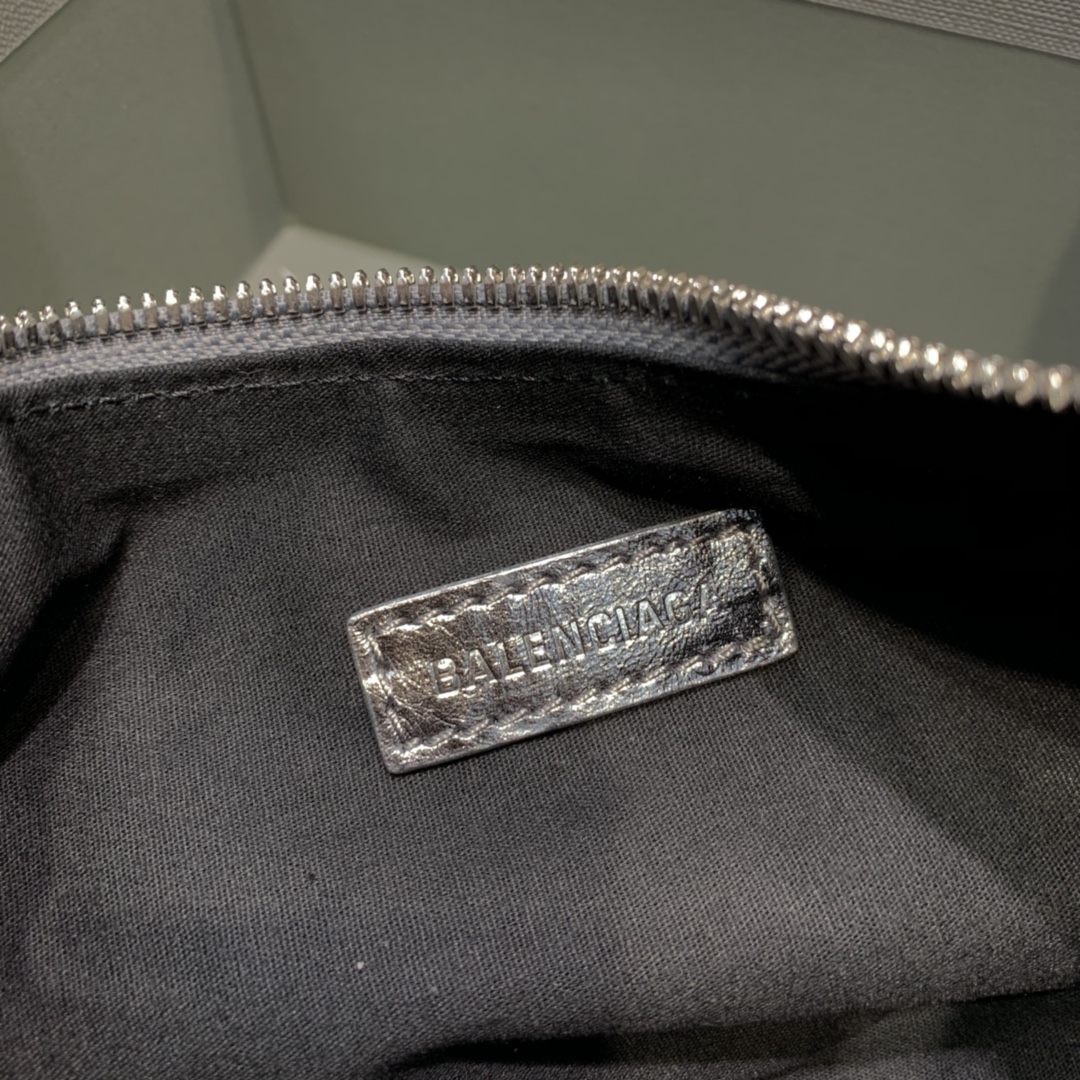 WOMEN'S LE CAGOLE XS SHOULDER BAG, BALENCIAGA HANDBAG