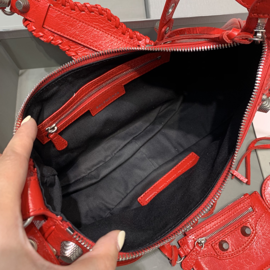 WOMEN'S LE CAGOLE SMALL SHOULDER BAG, BALENCIAGA HANDBAG