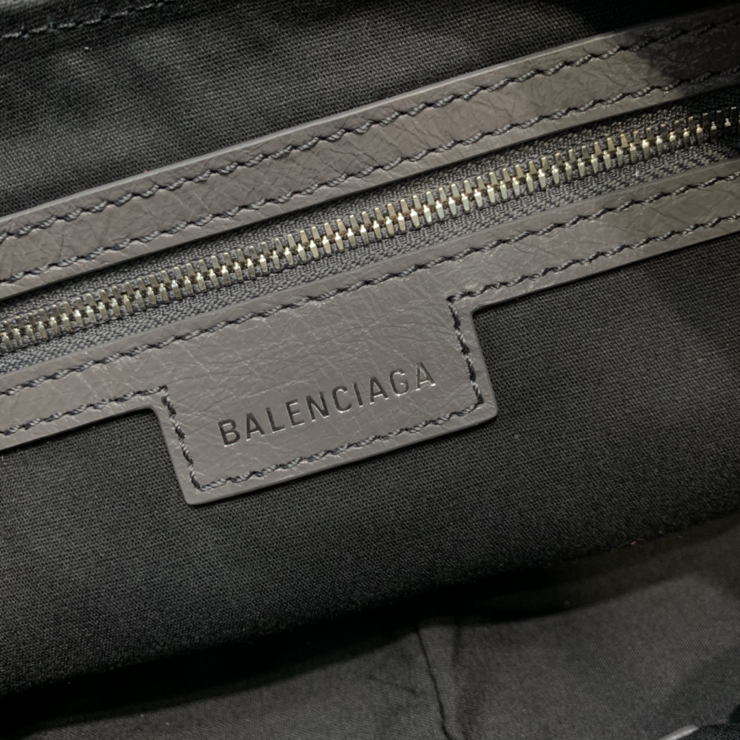 WOMEN'S LE CAGOLE SMALL SHOULDER BAG, BALENCIAGA HANDBAG