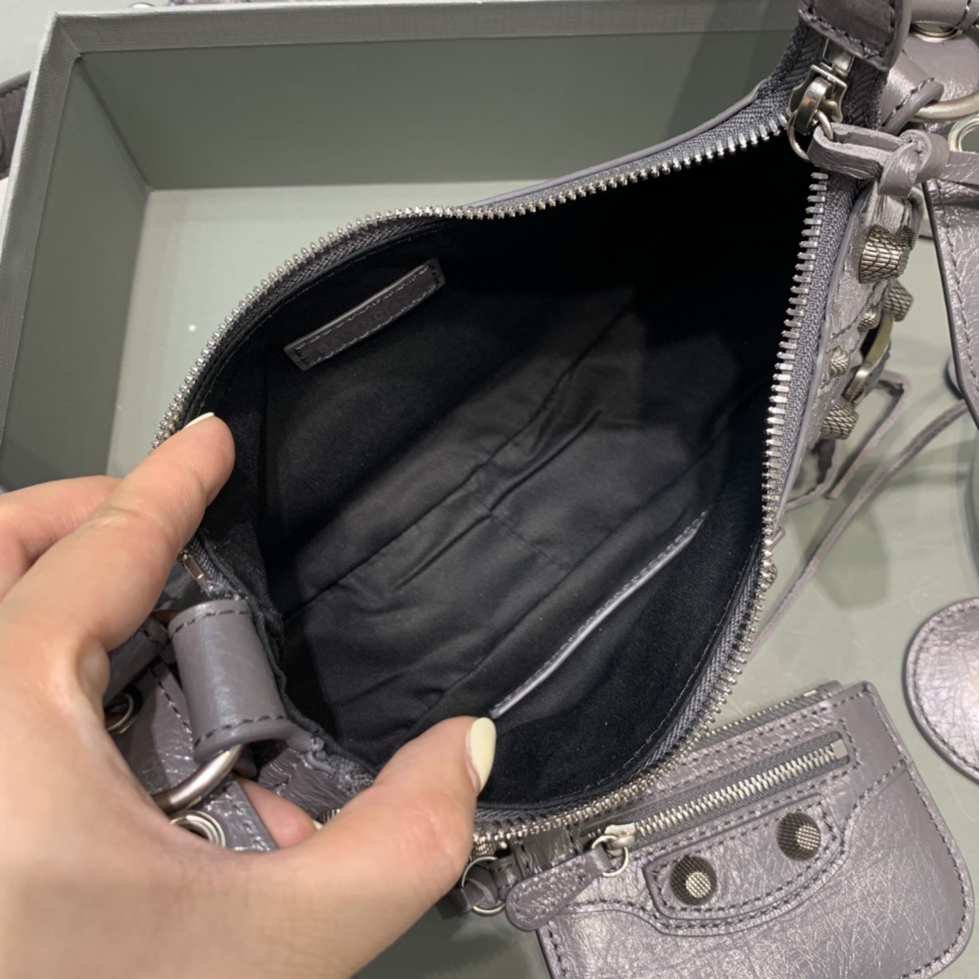 WOMEN'S LE CAGOLE XS SHOULDER BAG, BALENCIAGA HANDBAG