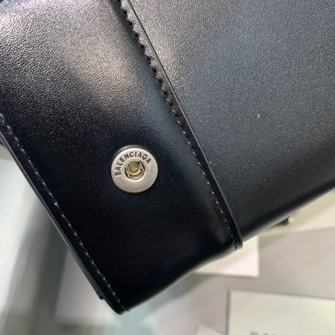 Wallet on chain, BALENCIAGA HANDBAG