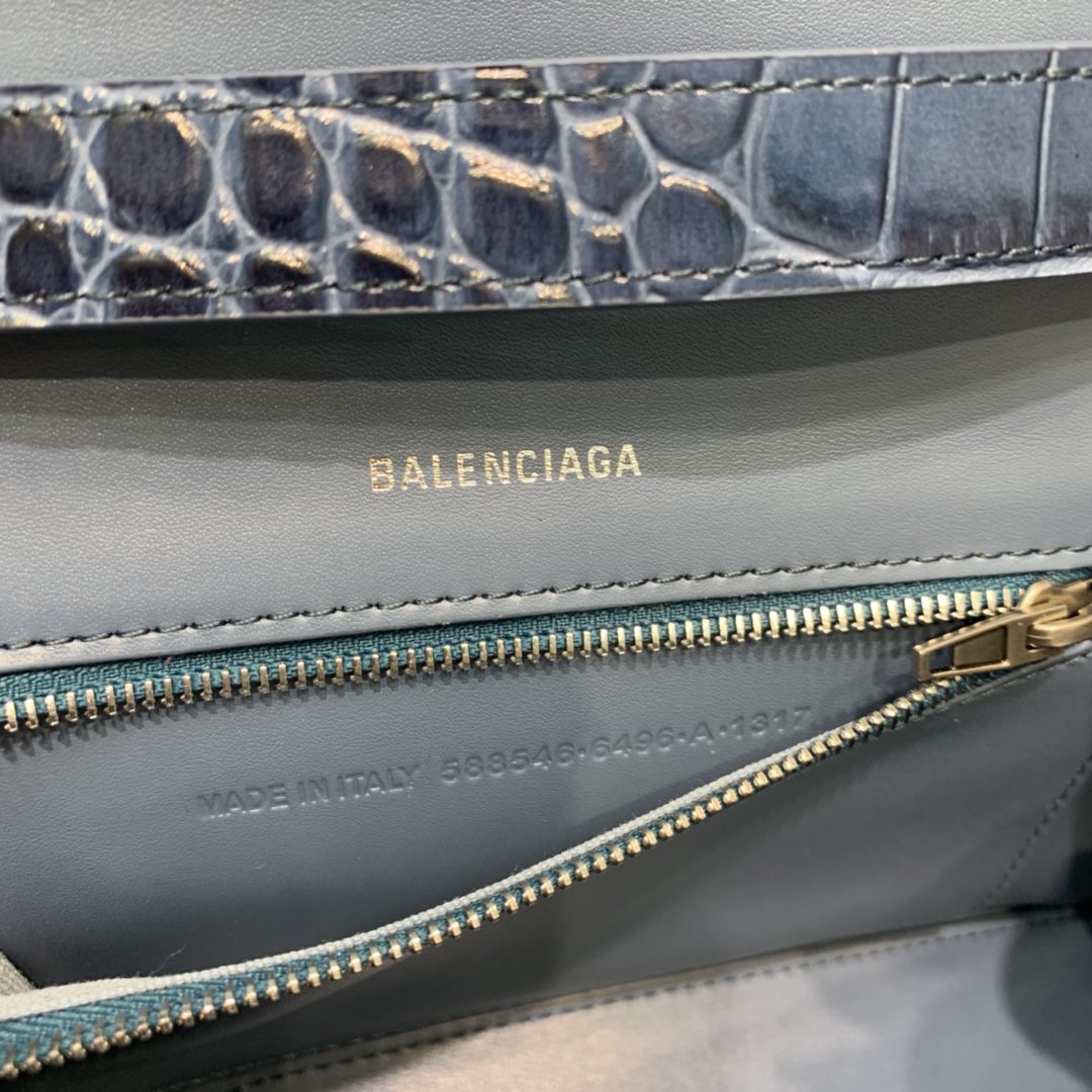 HOURGLASS SLING BACK SHOULDER BAG