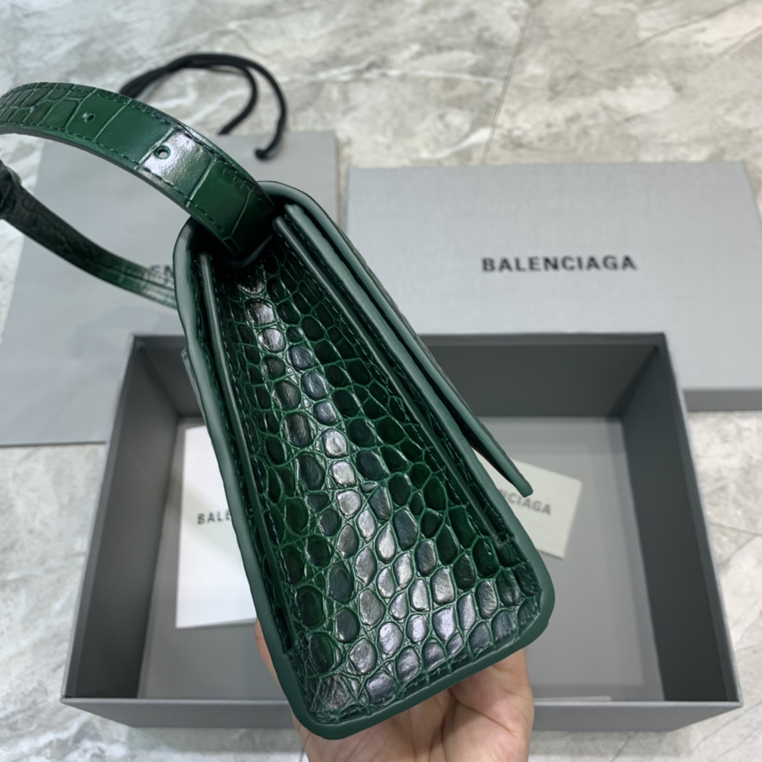 HOURGLASS SLING BACK SHOULDER BAG
