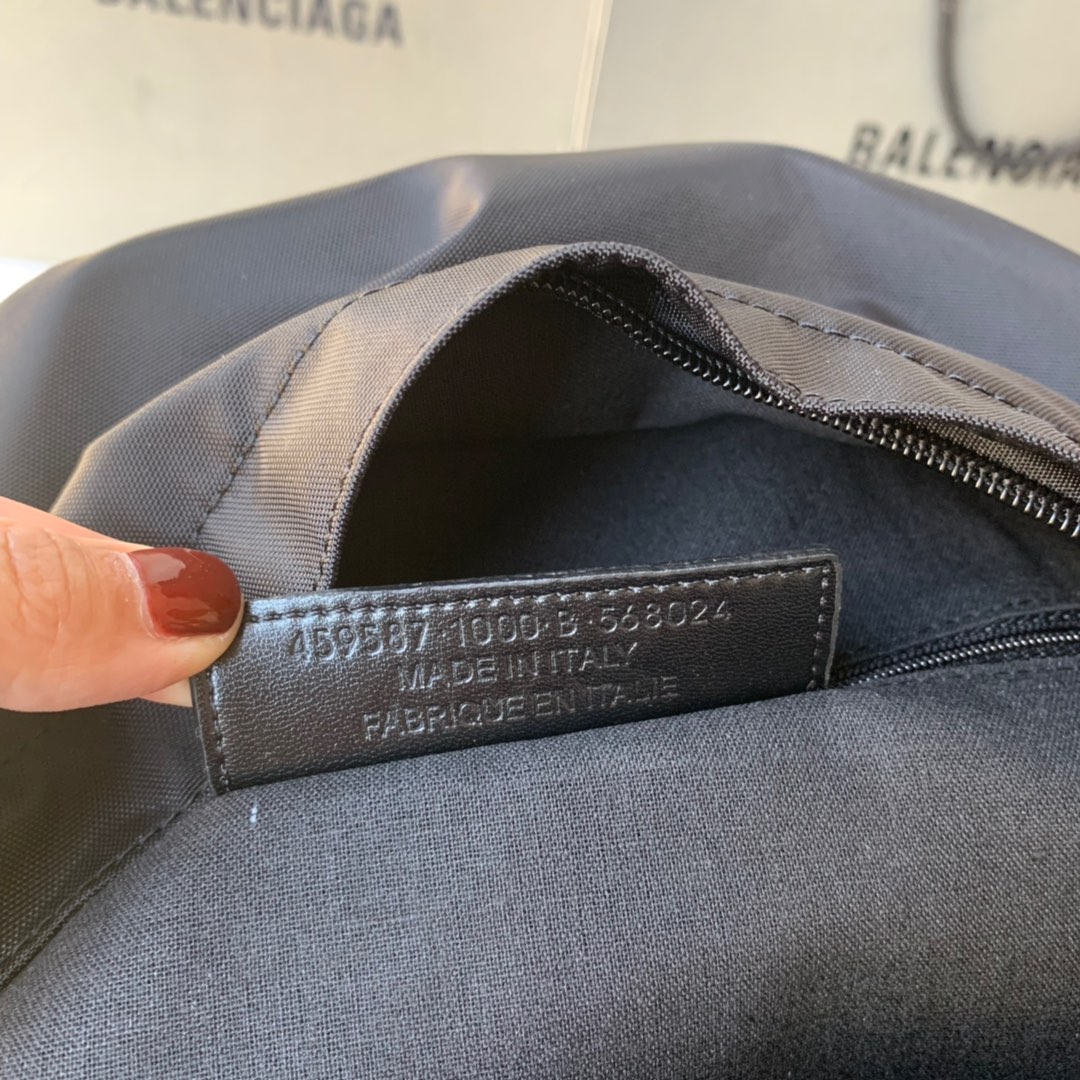 EXPLORER BACKPACK, Balenciaga