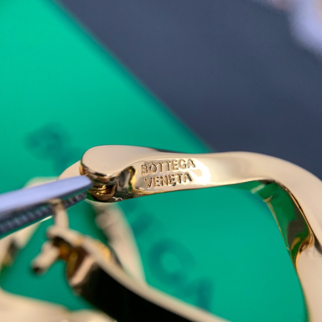 EARRINGS , Bottega Veneta