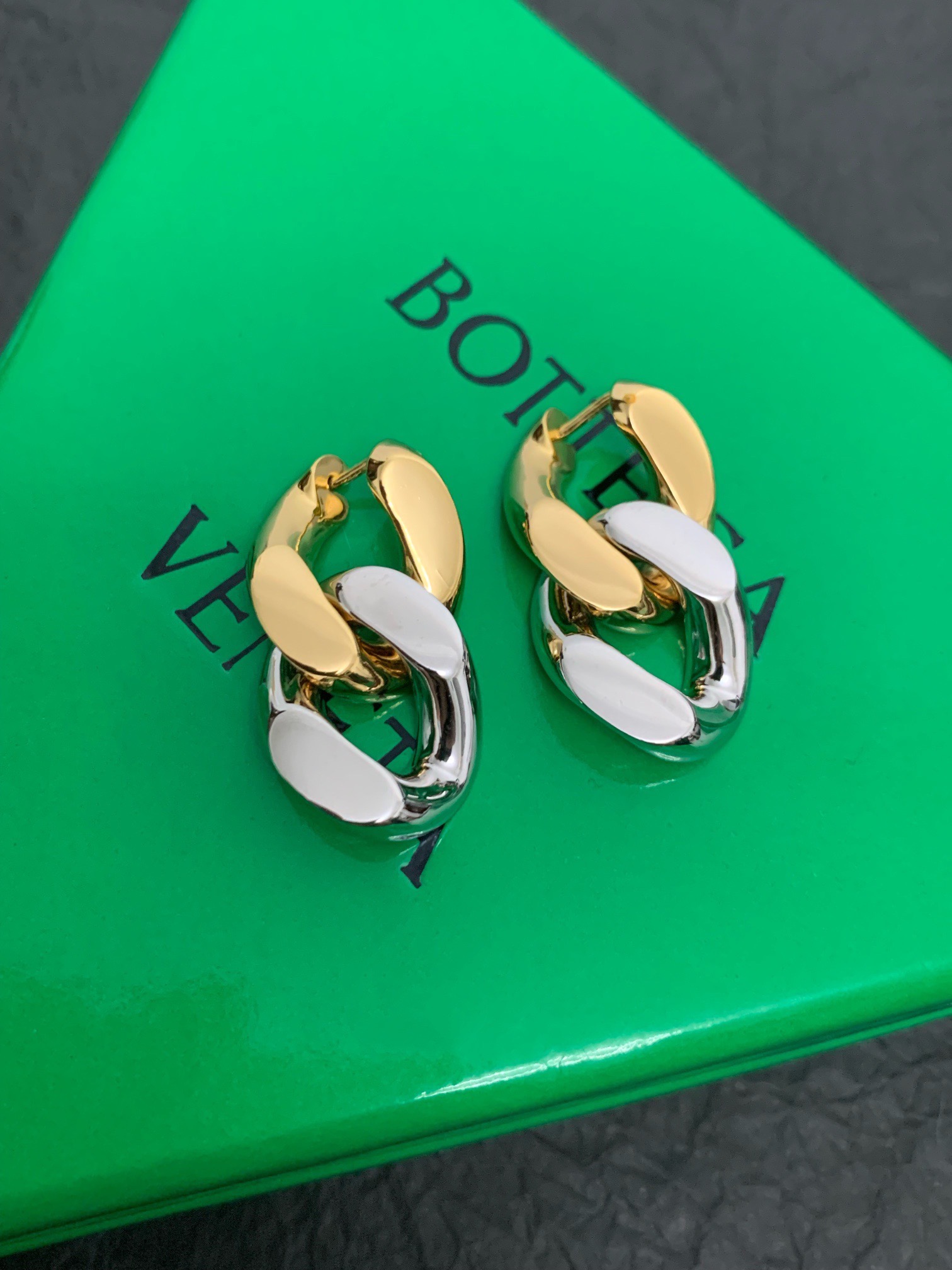 EARRINGS , Bottega Veneta