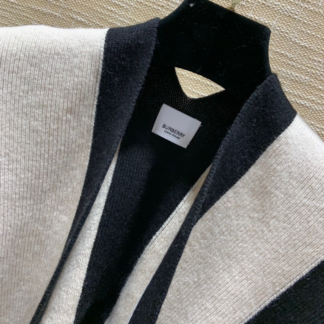 Burberry Ponchos & Wraps