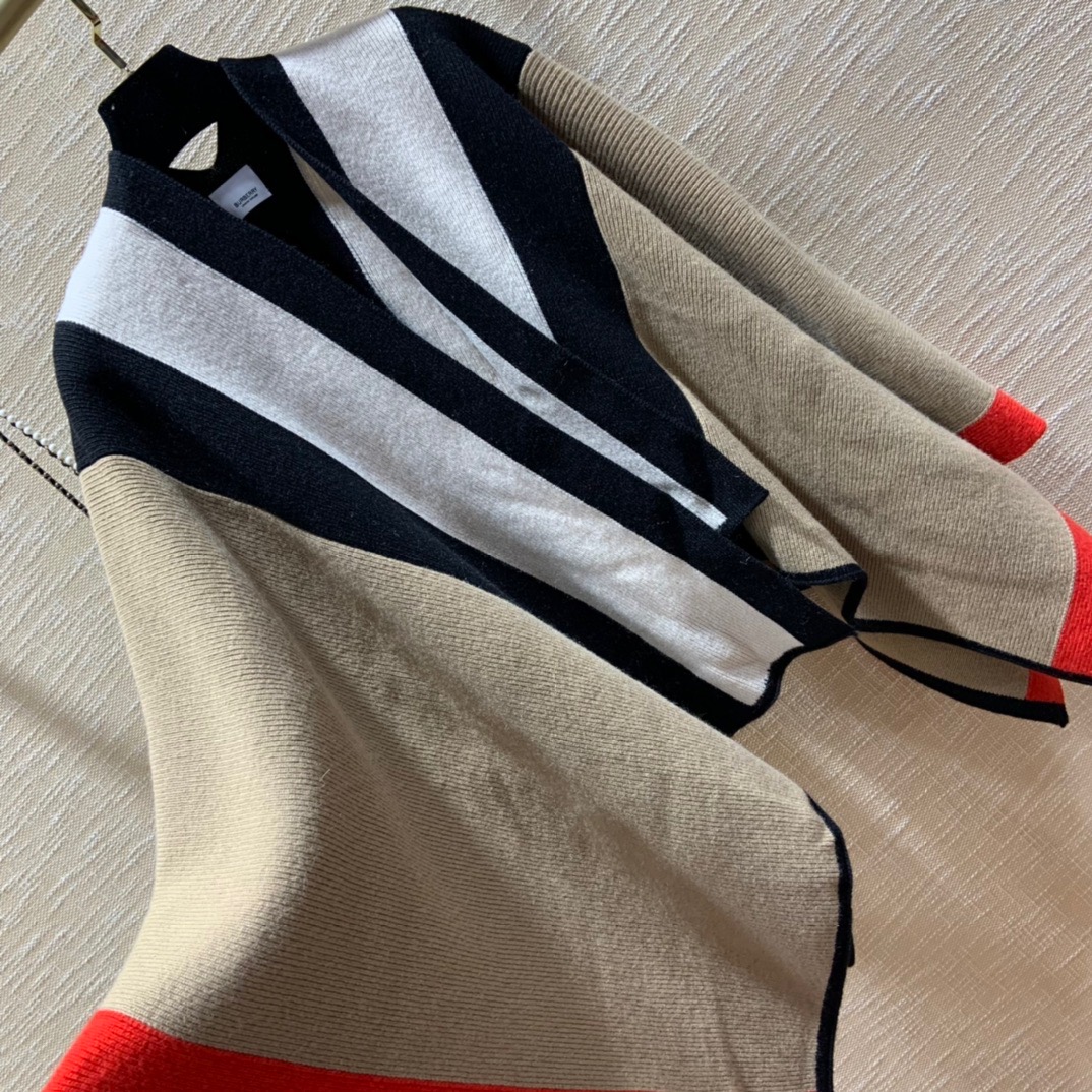 Burberry Ponchos & Wraps