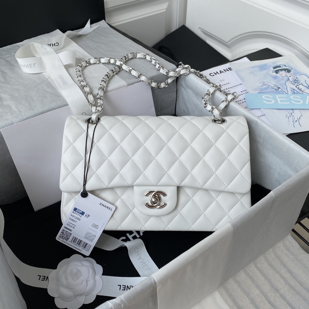A1112, Chanel Classic Handbag & Cross Body Bag
