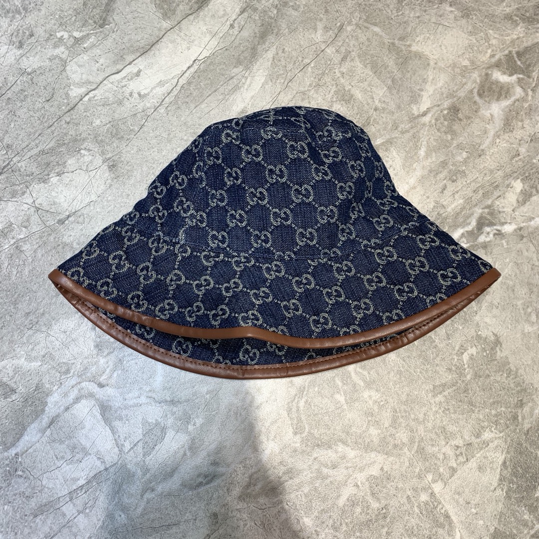 GG canvas, GUCCI