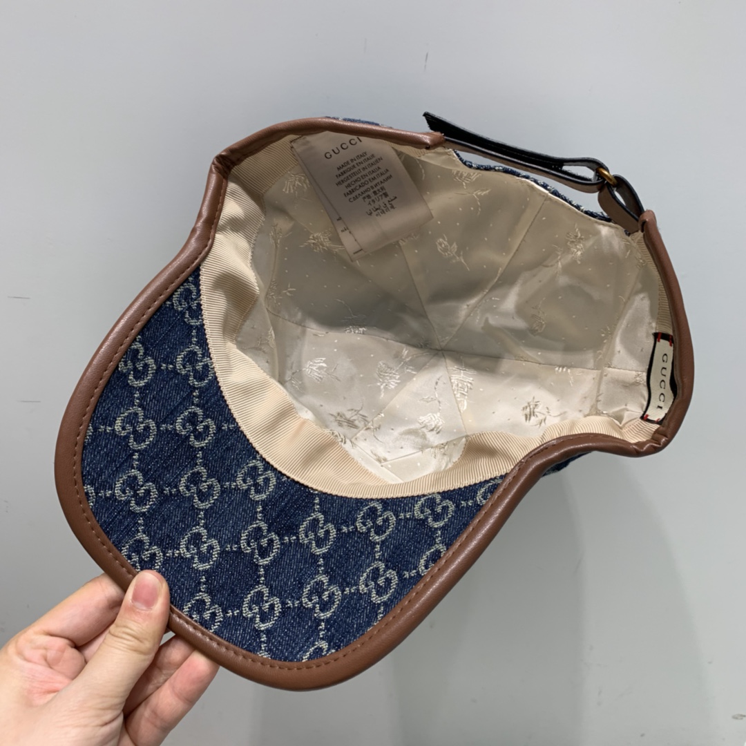 GG canvas baseball hat, GUCCI