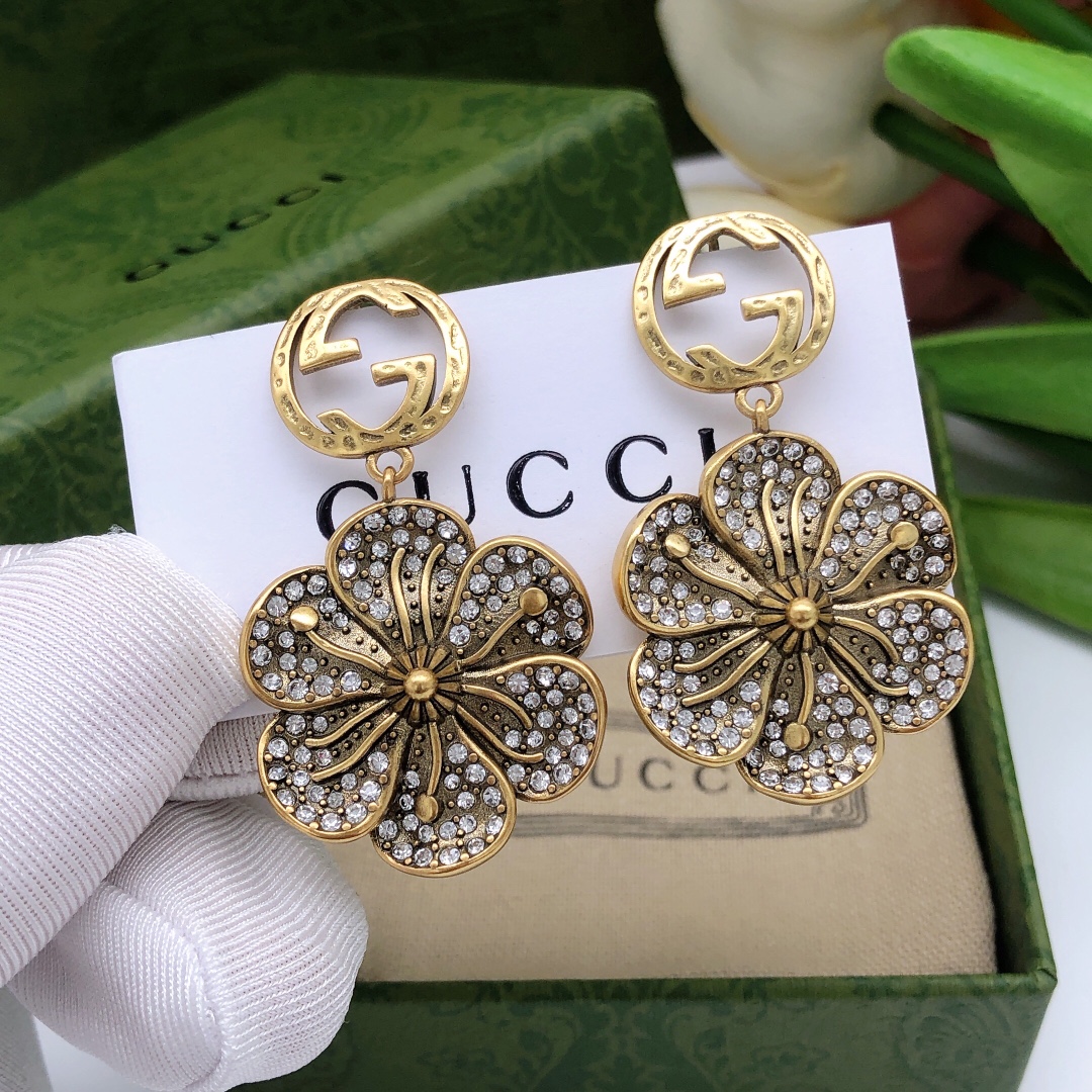 Earrings, GUCCI