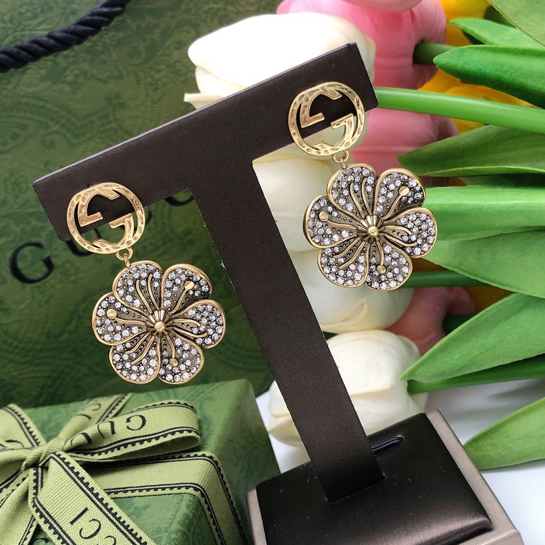 Earrings, GUCCI