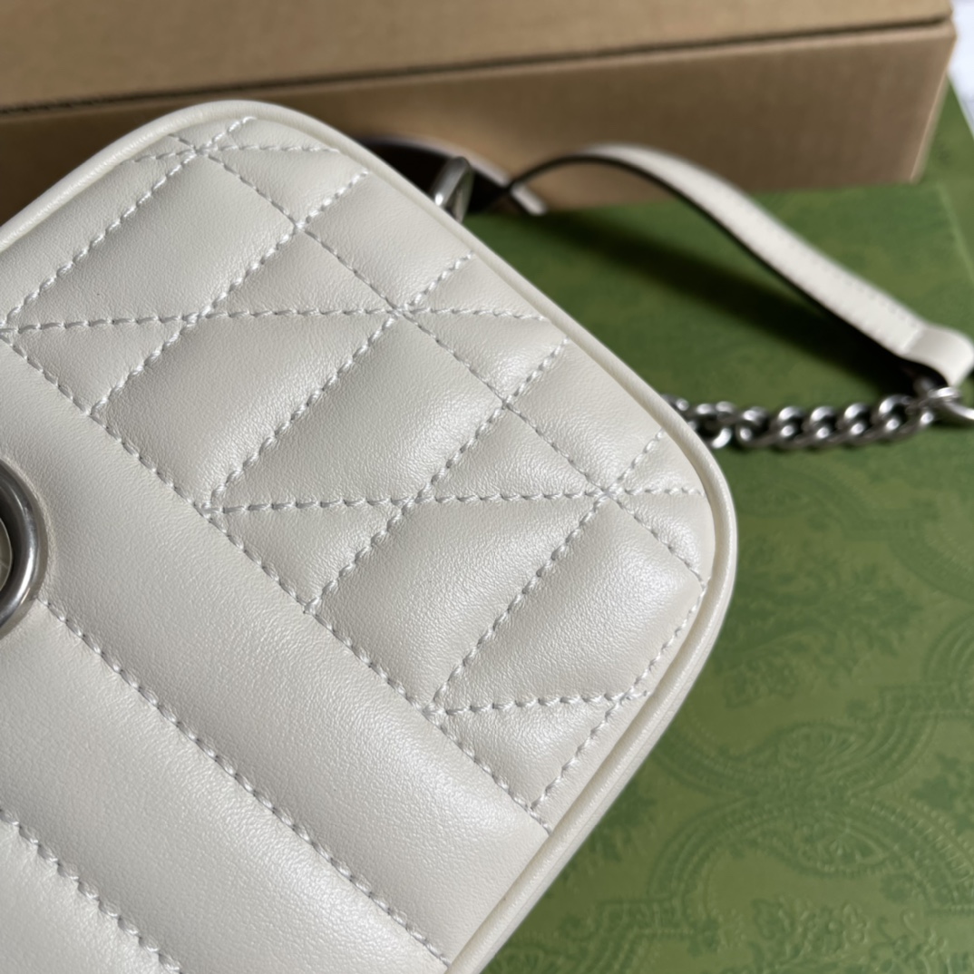 634936 GG Marmont mini shoulder bag, gucci Crossbody Bags