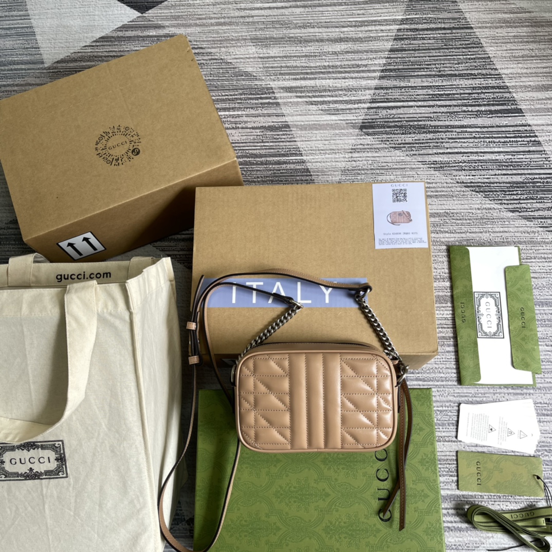 634936 GG Marmont mini shoulder bag, gucci Crossbody Bags