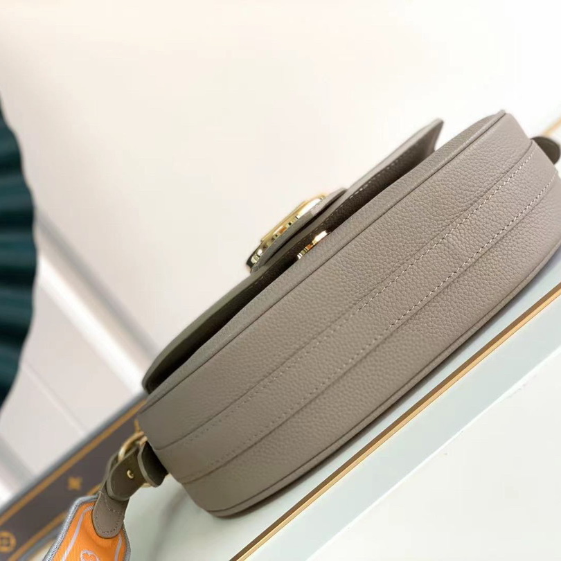 LV PONT 9 SOFT MM, LOUIS VUITTON LV