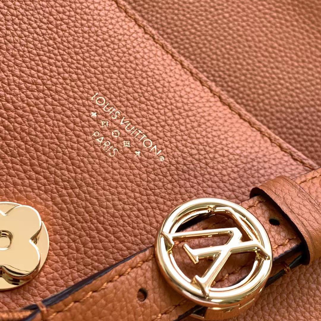 M58968 LV PONT 9 SOFT MM, LOUIS VUITTON LV