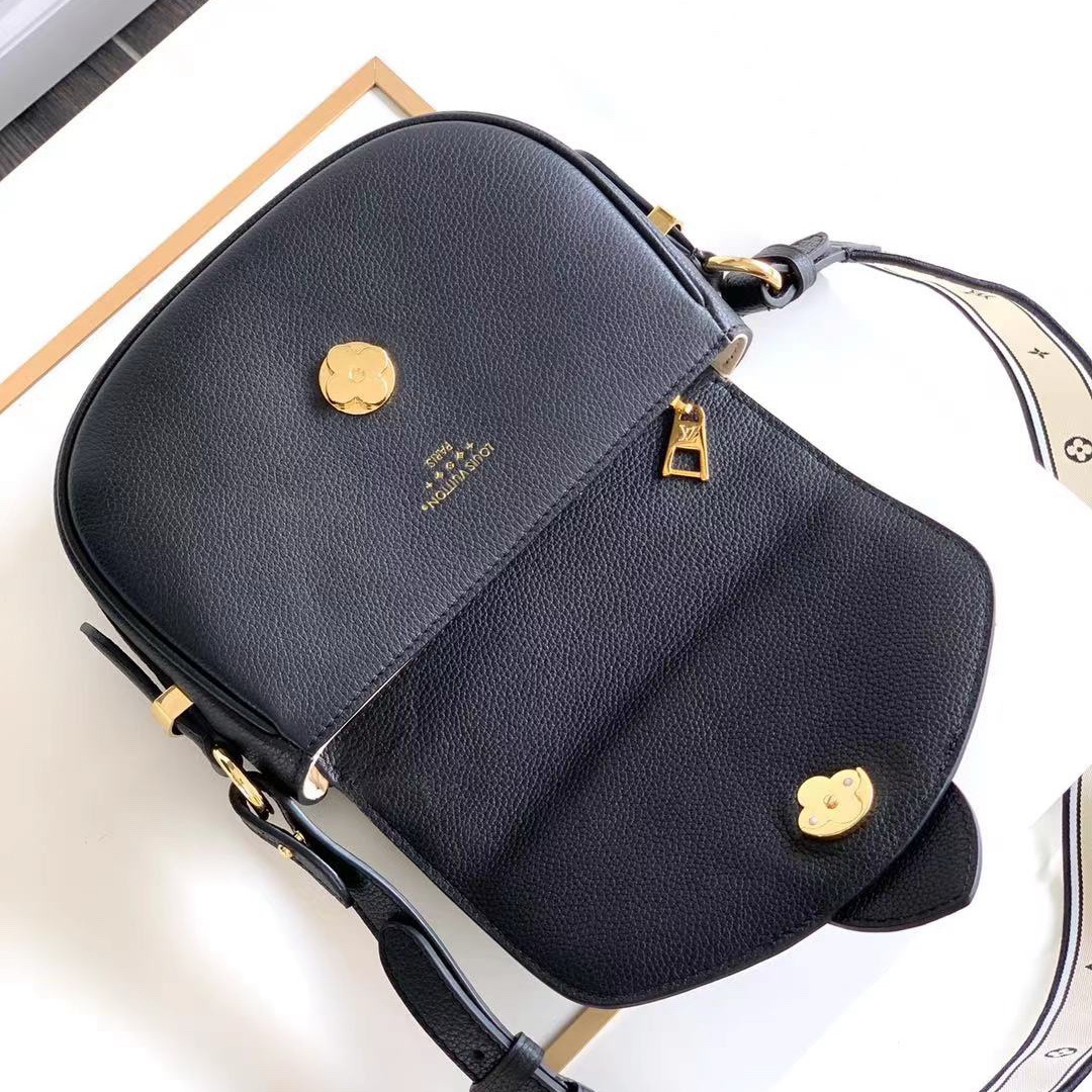 M58727 LV PONT 9 SOFT PM, LOUIS VUITTON LV