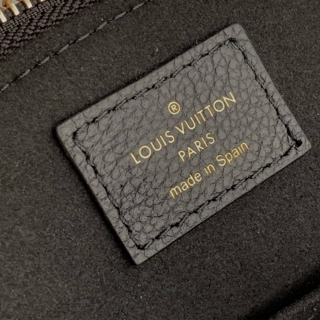 M58913  PETIT PALAIS, LOUIS VUITTON LV