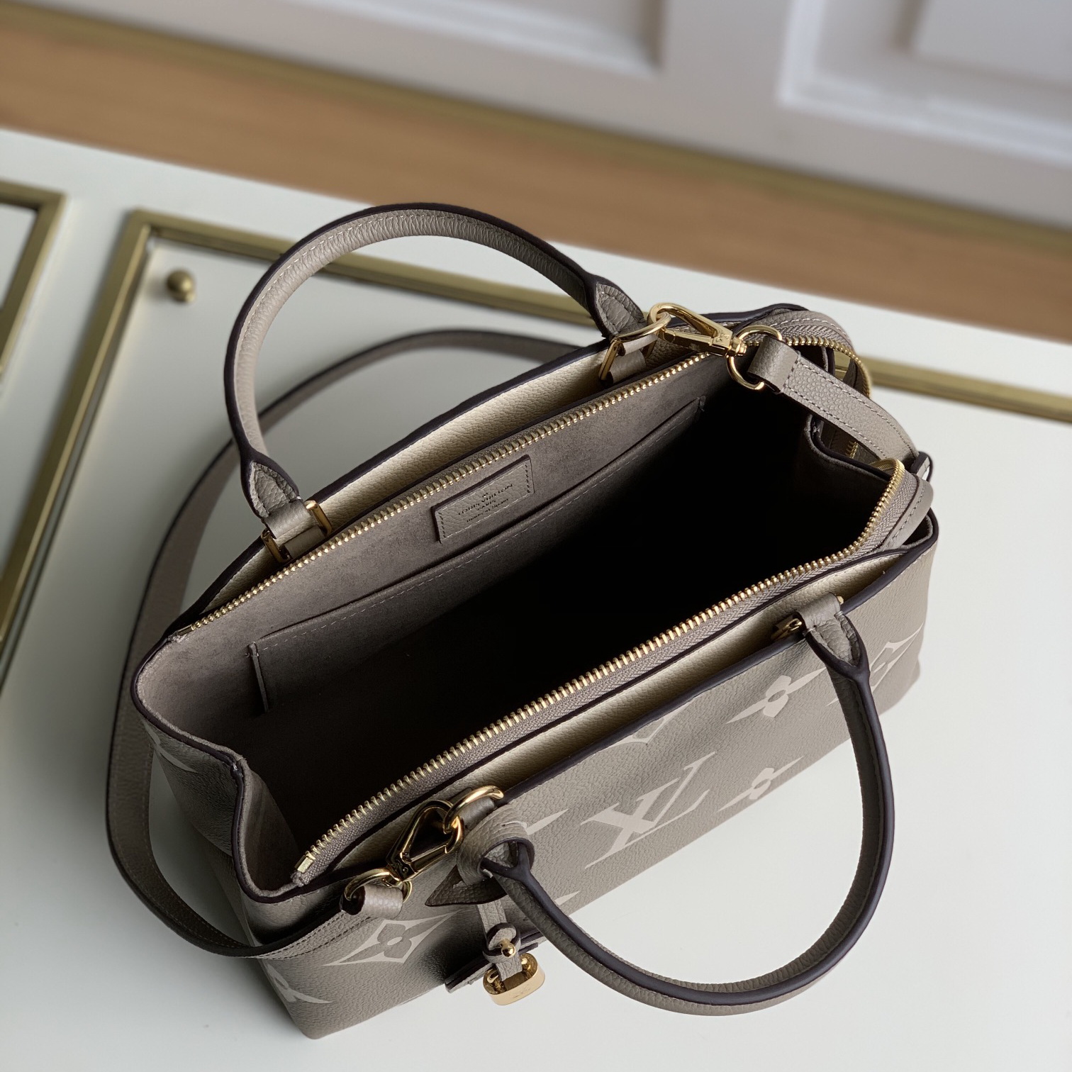 M58914 PETIT PALAIS, LOUIS VUITTON LV