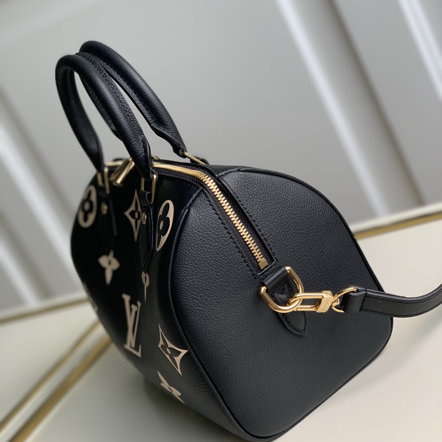 M58947  SPEEDY BANDOULIÈRE 25, LOUIS VUITTON LV