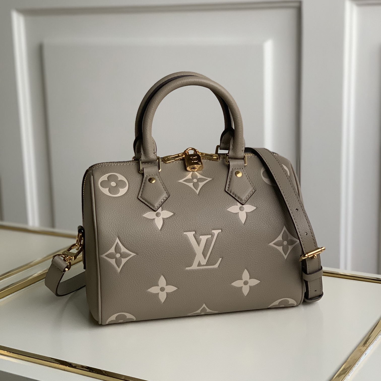 M58947  SPEEDY BANDOULIÈRE 25, LOUIS VUITTON LV