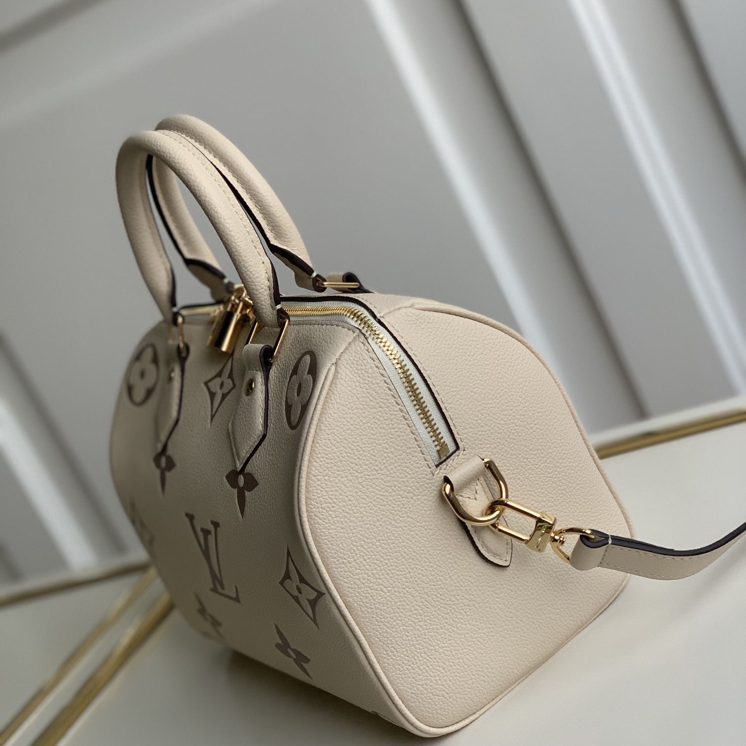 M58947  SPEEDY BANDOULIÈRE 25, LOUIS VUITTON LV
