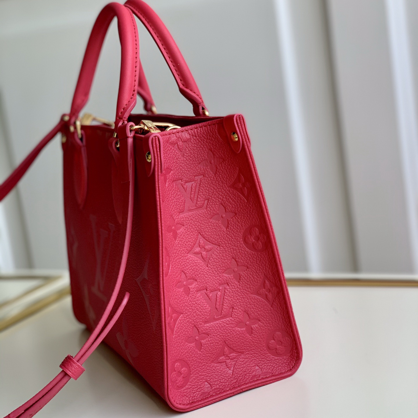 ONTHEGO PM, Louis Vuitton LV