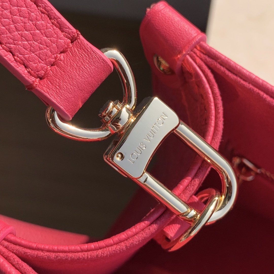 ONTHEGO PM, Louis Vuitton LV