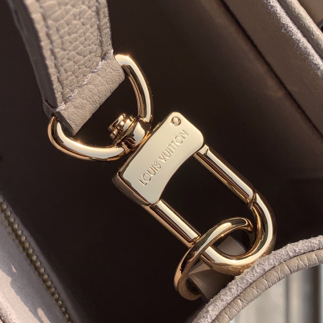 ONTHEGO PM, Louis Vuitton LV